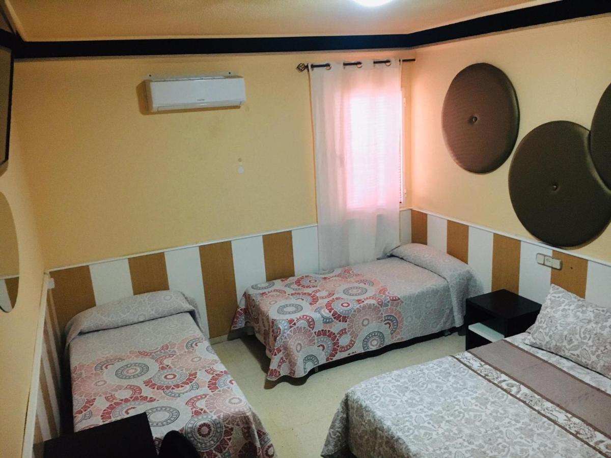 Hostal Los Badenes Jumilla Exterior foto